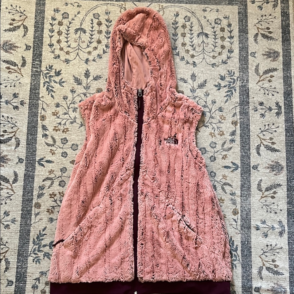 The North Face Women's Pink/Maroon Vest